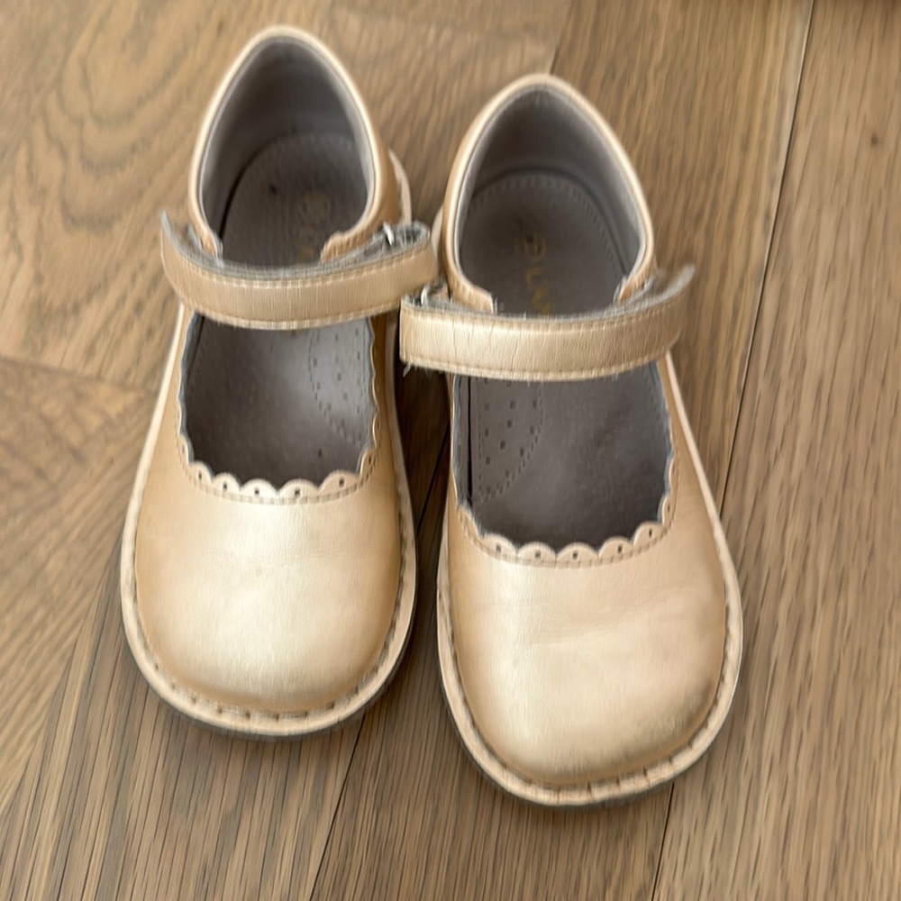 L’Amour Gold Mary Jane’s